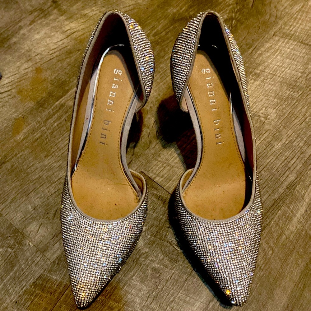 Gianni Bini silver stone high heels